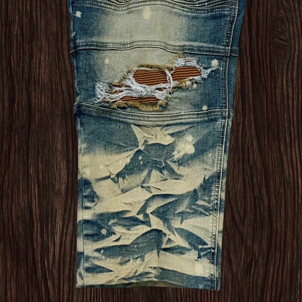 Makobi vintage trashed